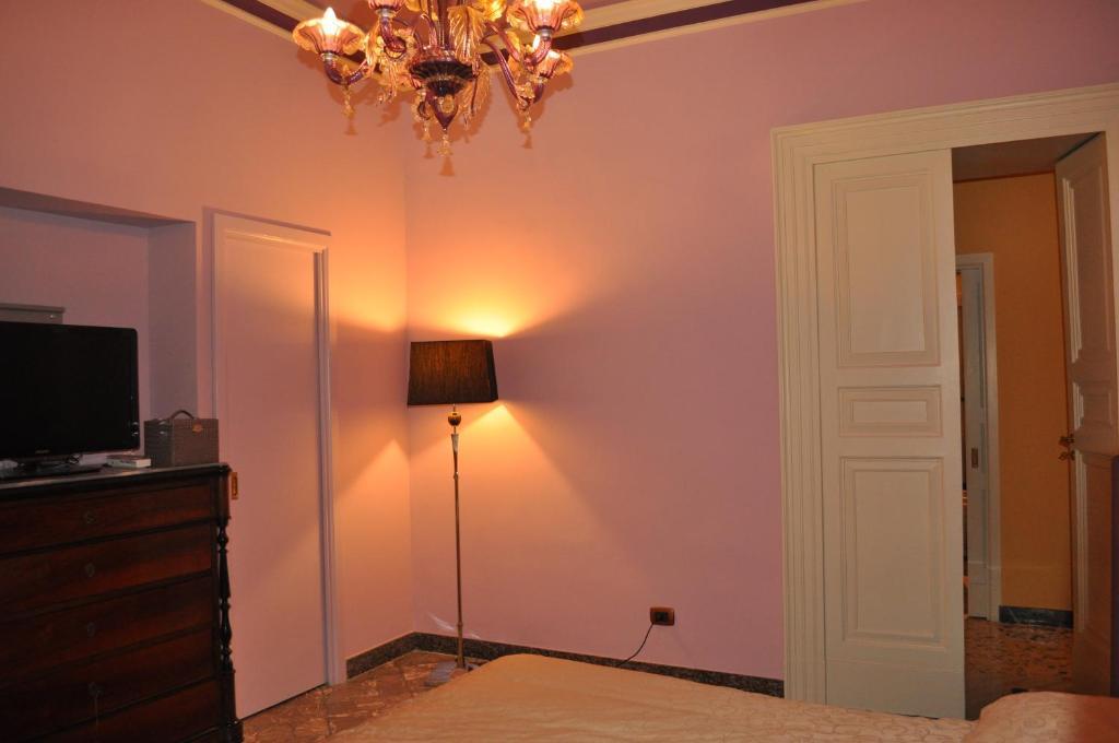 B&B Teatro Bellini Катания Номер фото